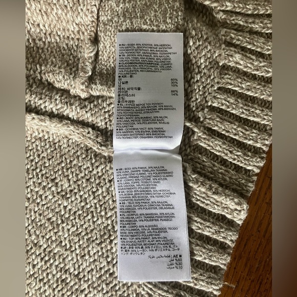 Gap Toddler Sweater - Picture 7 of 8